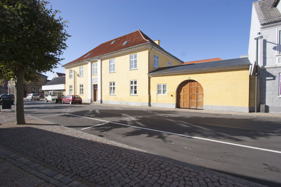 Domhusets facade ved Frederikshavn Arrest